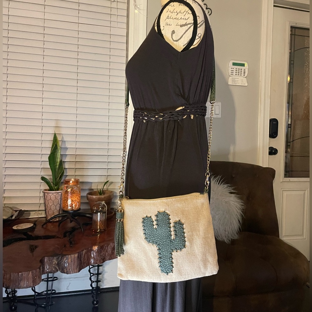 Francesca’s Collections Cactus Patch Pursenew! - image 3